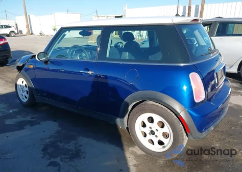 2004 Mini Cooper из США, поврежденный, VIN WMWRC33444TC49579